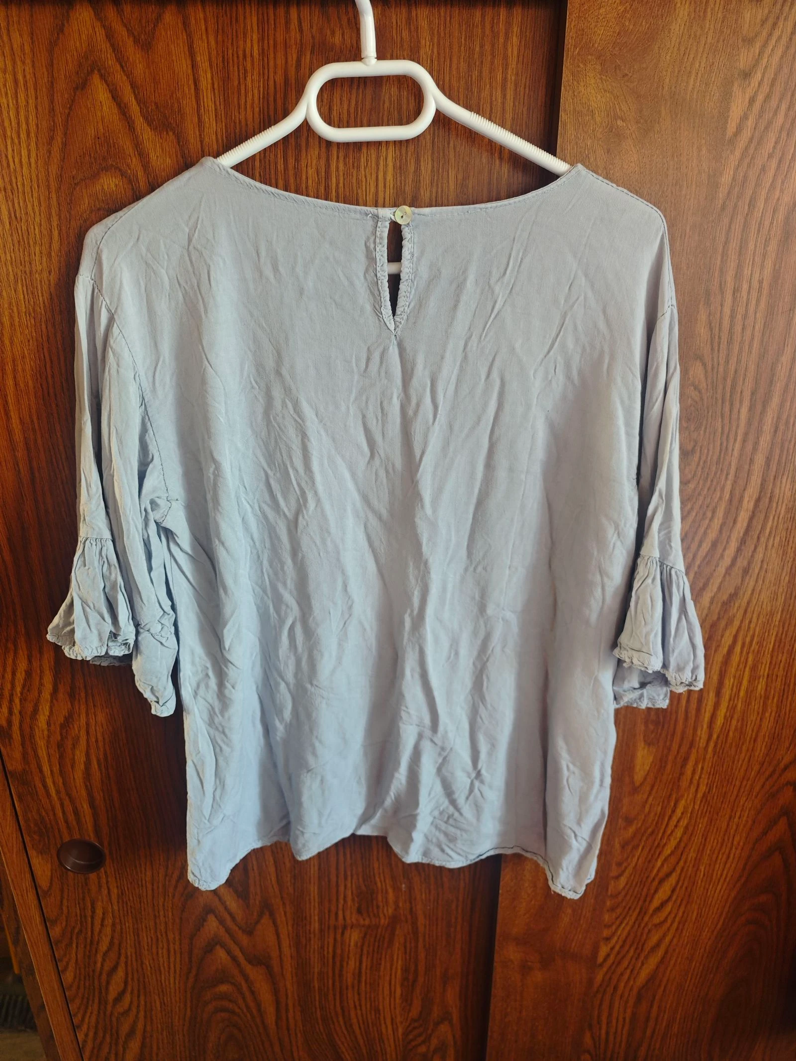T shirt manche 3/4 gris/bleu taille 46/48 plus long derrière  – photo 3